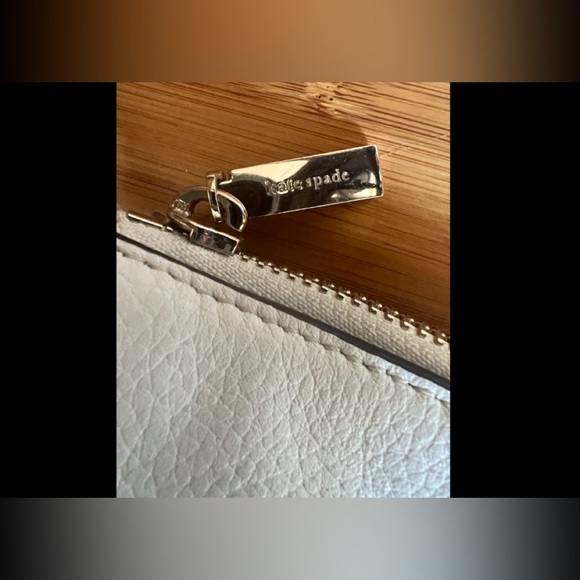 Kate Spade Leila Cream/Taupe Leila Triple Gusset Crossbody N… - Picture 8 of 8